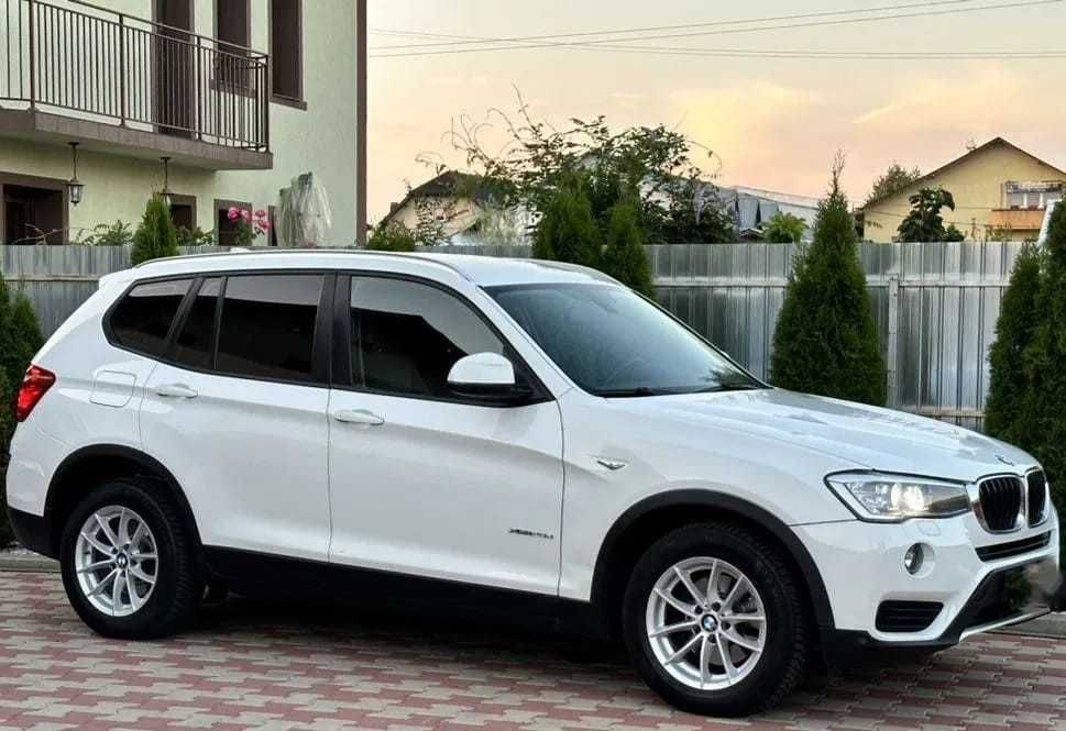 BMW X3 xDrive20d Facelift 190 CP | Automat | Piele | Navigație Professional | 2016