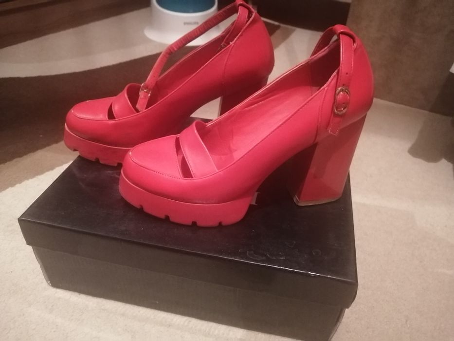 Разгружаю свой гардероб