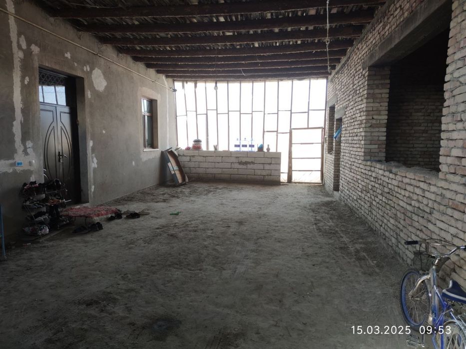 Hovli sotiladi ( konechka ).