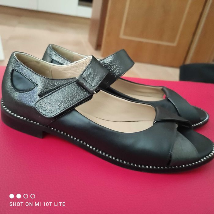 Ест. кожа 39 номер