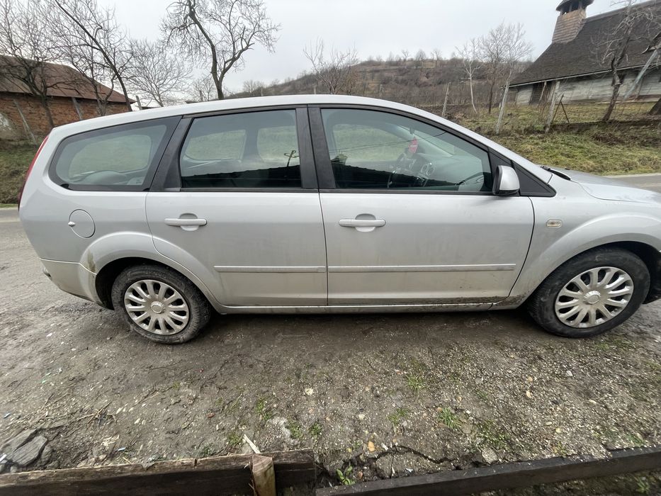 Vand piese Ford focus 2 1.6tdci 2007