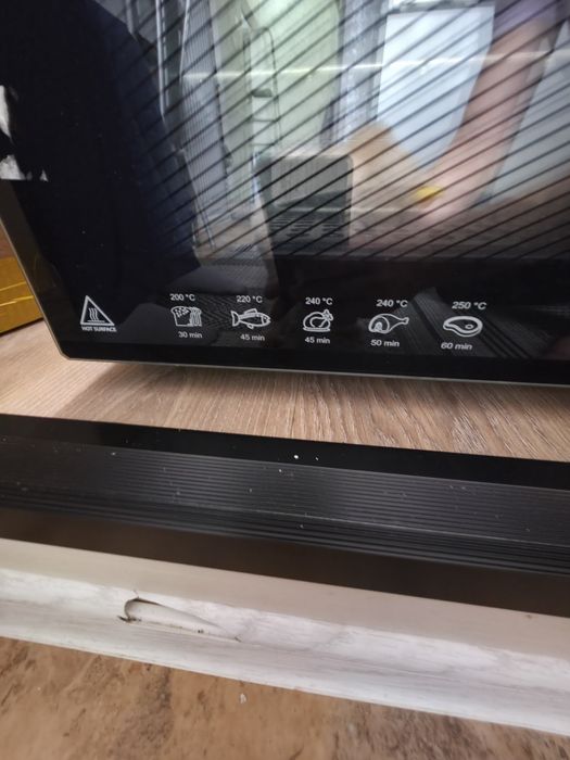 Духовой шкаф с  грилем