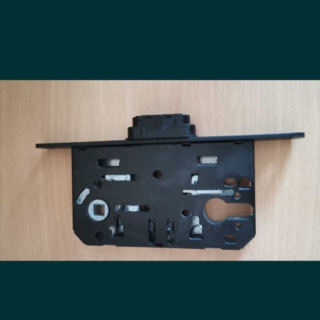 Установка дверей