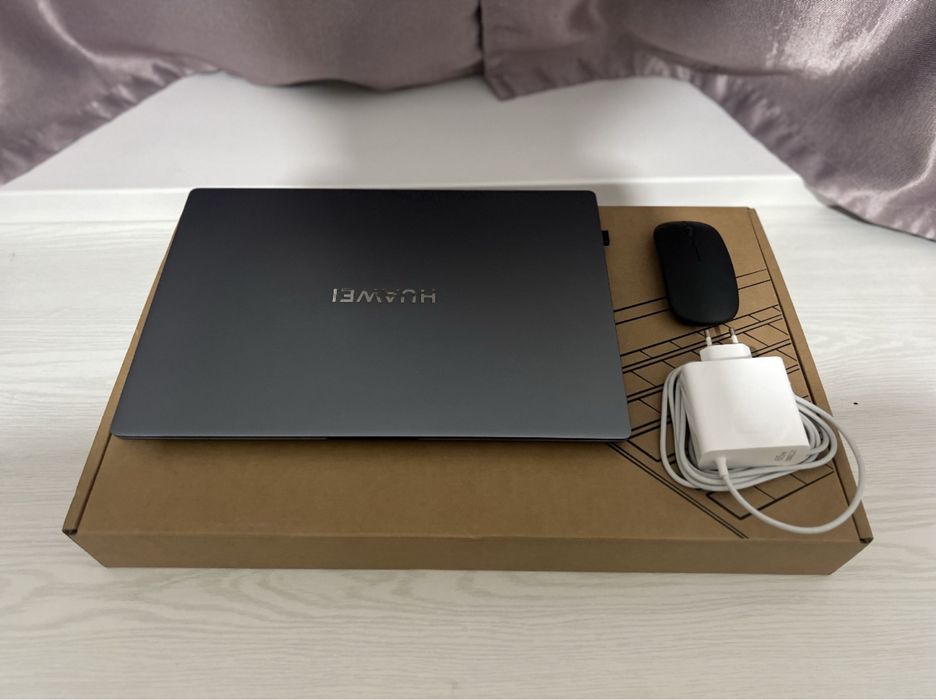 Ноутбук Huawei D16 2025