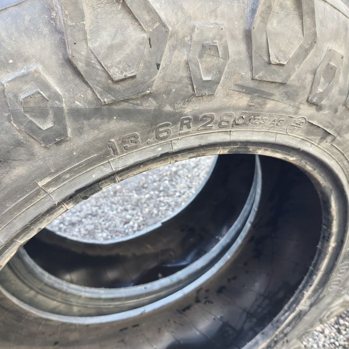 Cauciucuri agricole 13.6R28 marca Pirelli