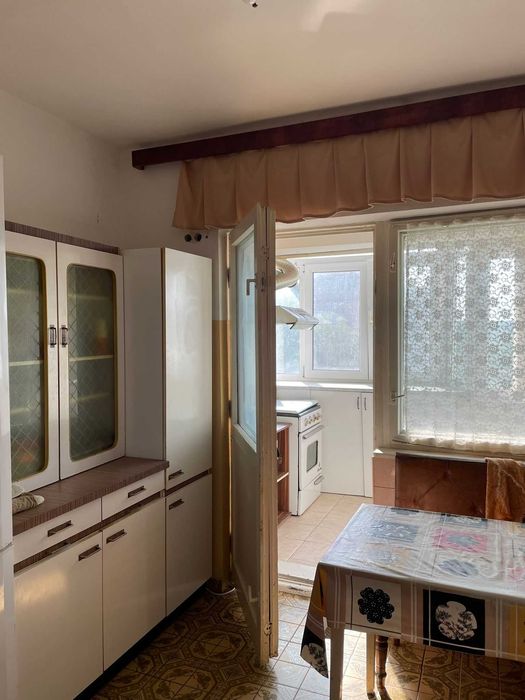 Apartament 3 Camere Ultracentral etaj 4/6 – Liceul Murgoci