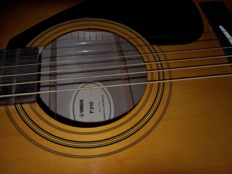 Gitara Yamaha original