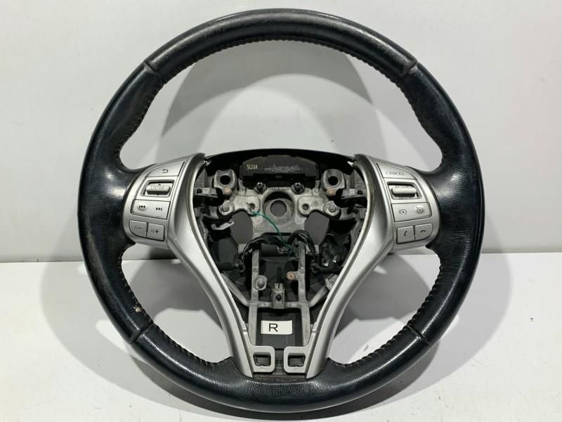 Volan Nissan X-Trail 3 T32