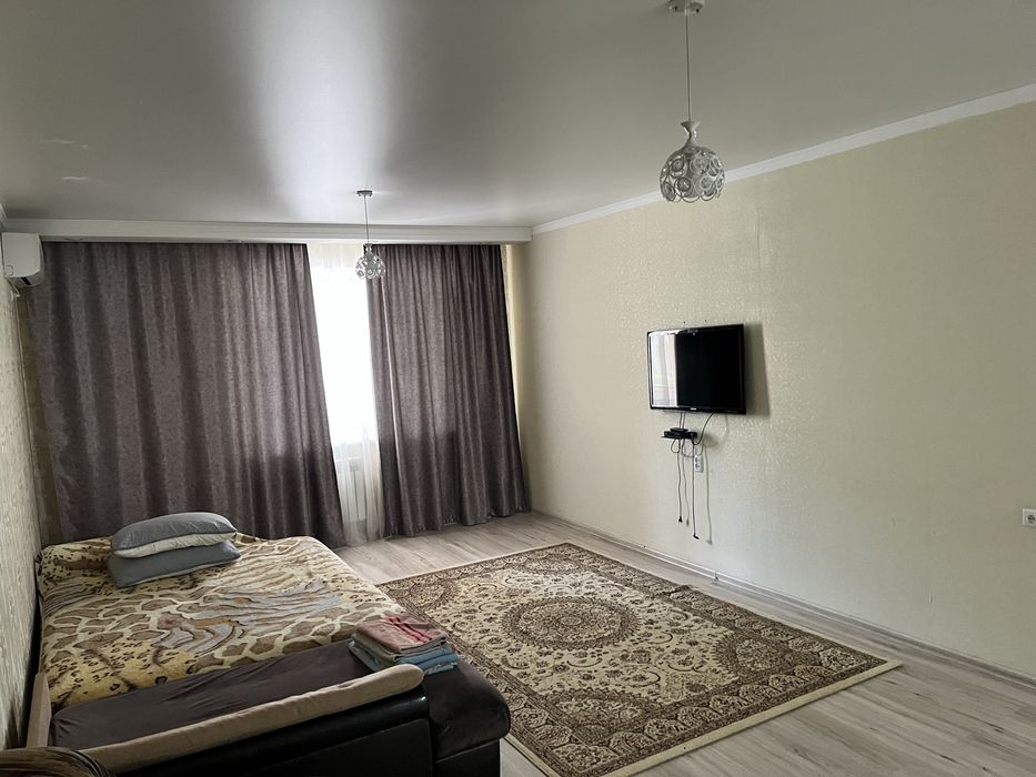 Сдам 2ком квартиру 90кв