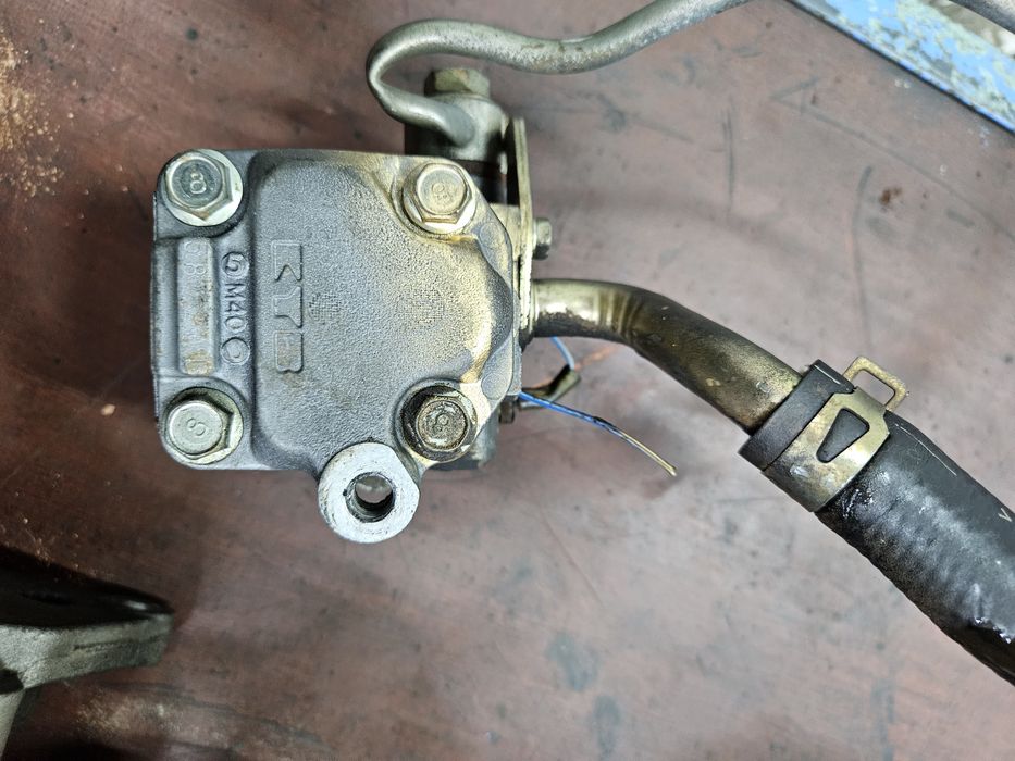 Насос ГУР Mitsubishi Pajero