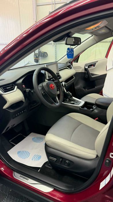 TOYOTA RAV4 2019 LUXURY 96.000KM - 2.5 Hybrid E-Four e-CVT (222 CP)