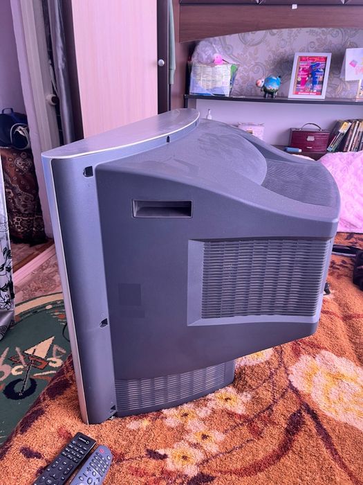 Продам телевизор LG