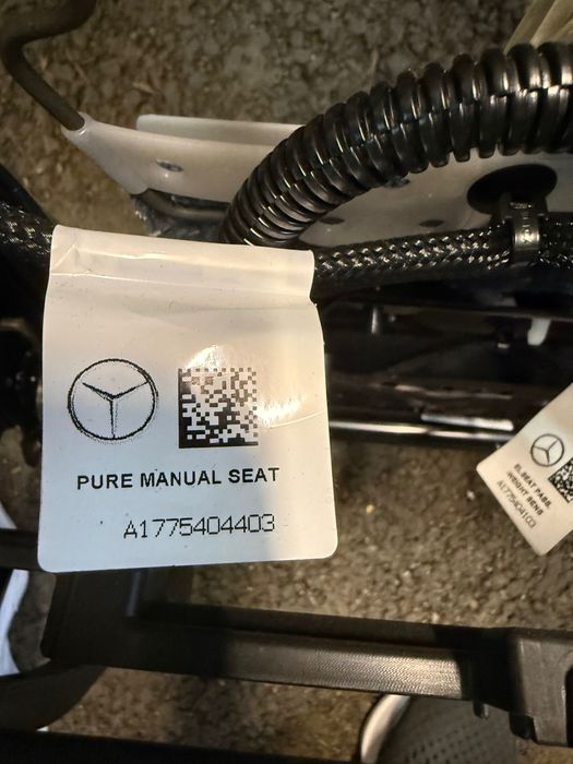 Air bag и подгрев - комплект - Предни седалки за Mercedes GLA H247 2025г.