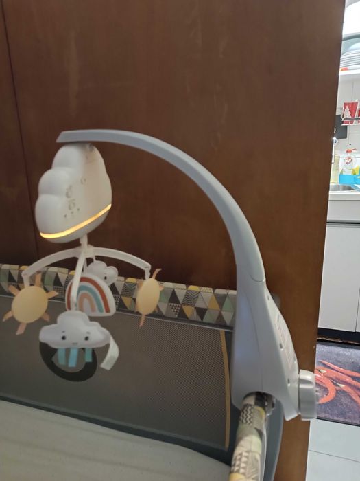 Въртележка Fisher Price