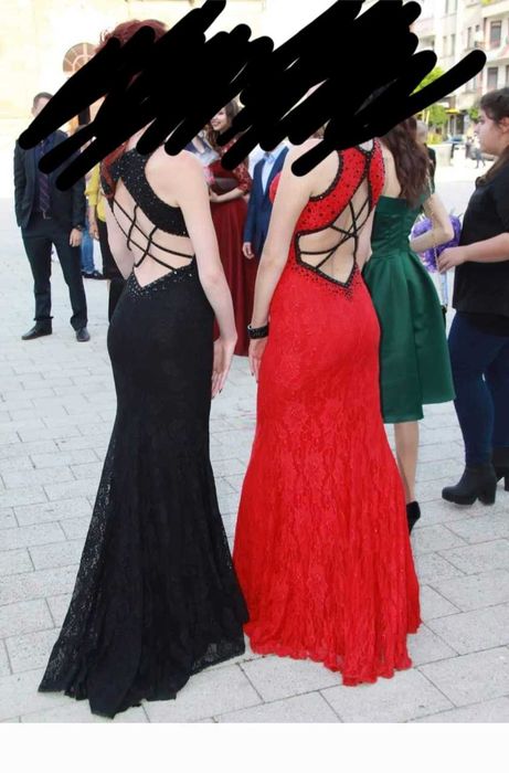 Официална рокля червена