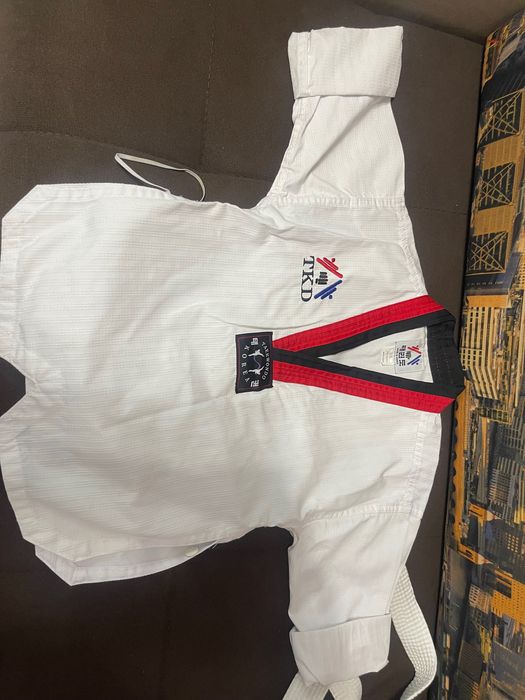 Продам Кимоно костюм