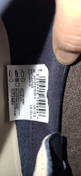 Продам кожаную обувь лоферы для мальчика