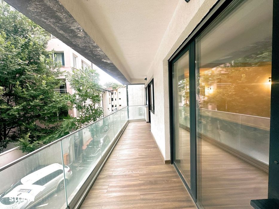 Clădire Boutique S+P+4 Recepționată | Zona Polonă | 5 Unități Premium