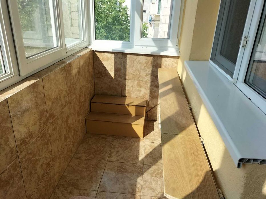 Vand apartament 4 camere Caracal HCC 90mp et2