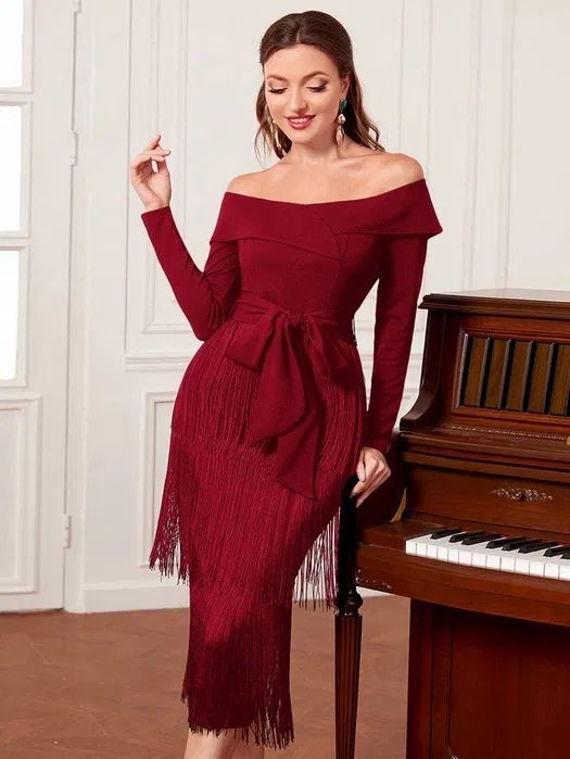 Rochie elegantă franjuri