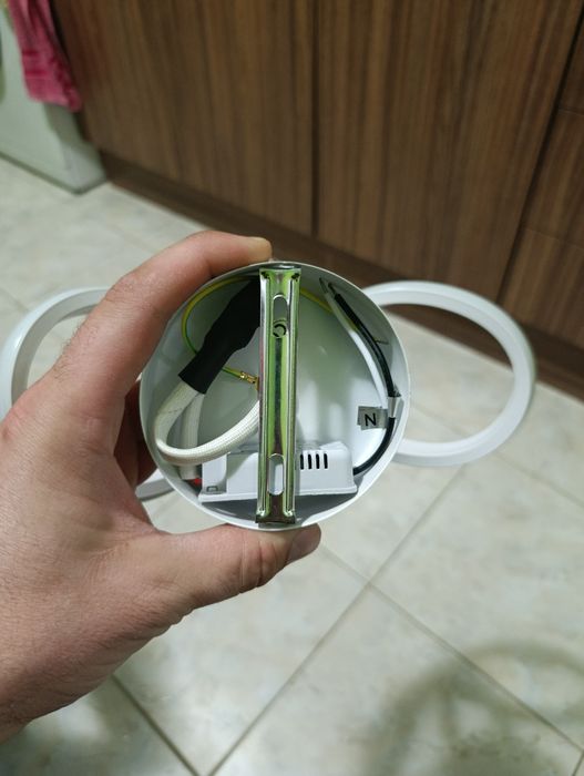 Модерен лед плафон 3000К,4500К,6500К (нов)