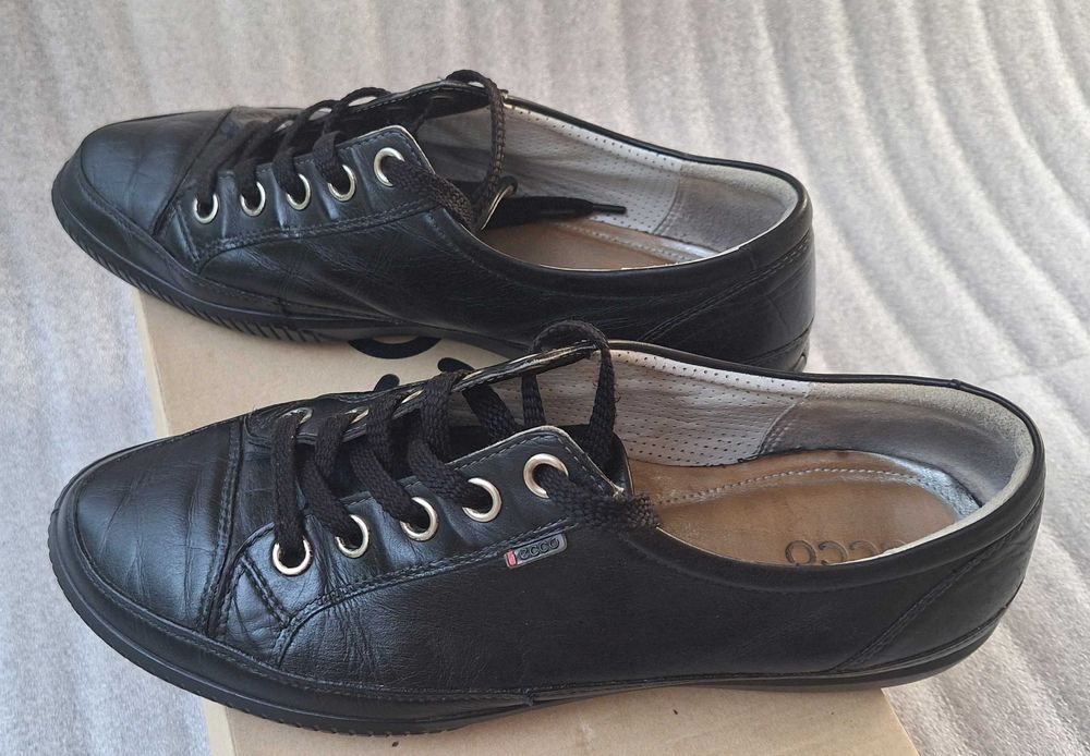 Обувки Ecco № 42