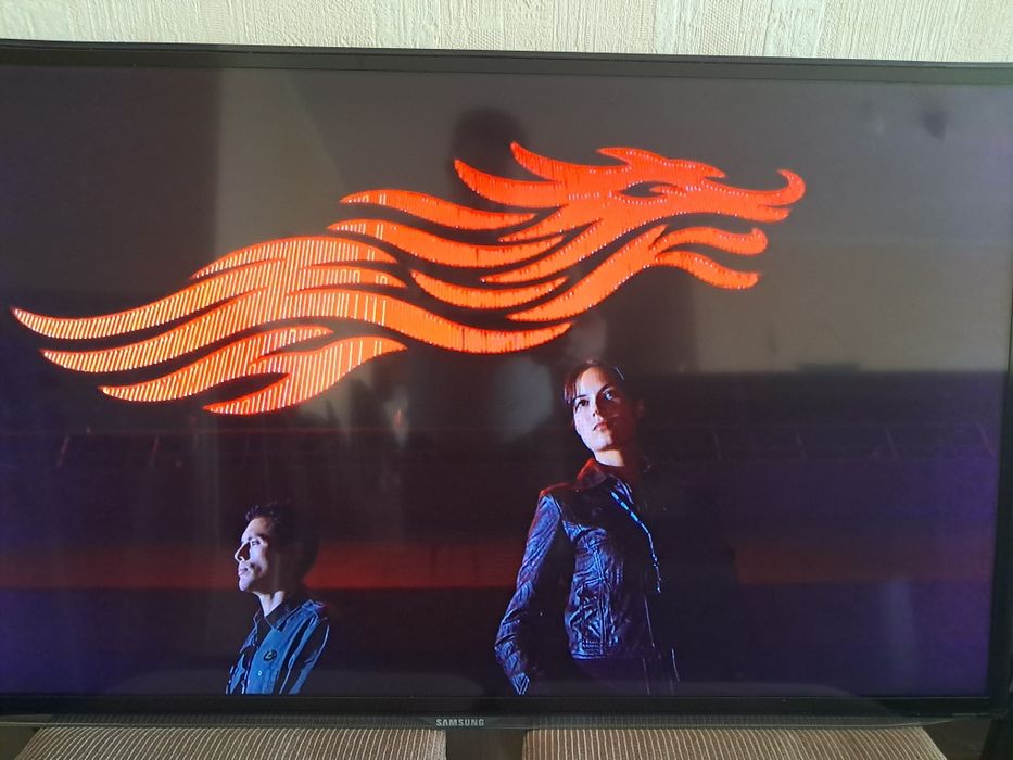 Телевизор samsung 46 " дюмов 117см диогонал .
