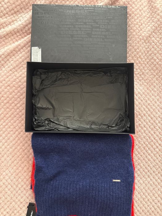 Шапка и Шал Diesel Вълна