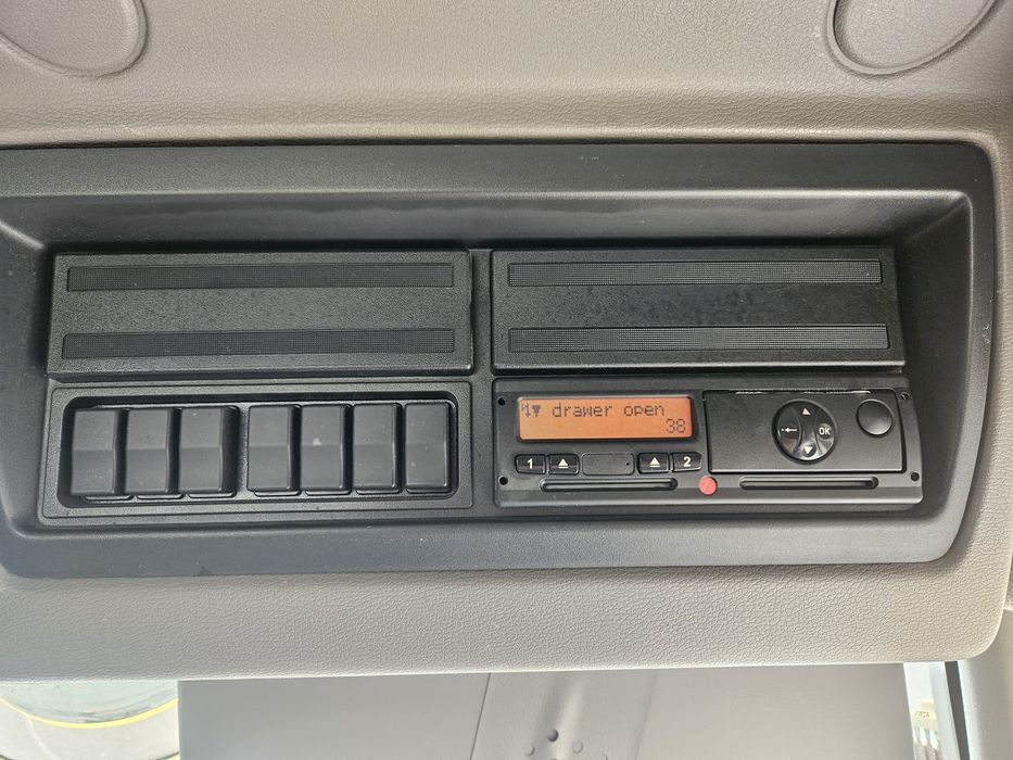 Vand cap tractor DAF  LF55