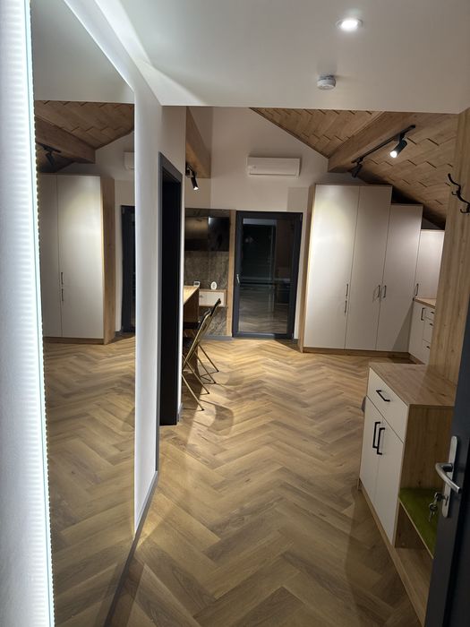 De inchiriat Apartament cu 2 camere complet mobilat