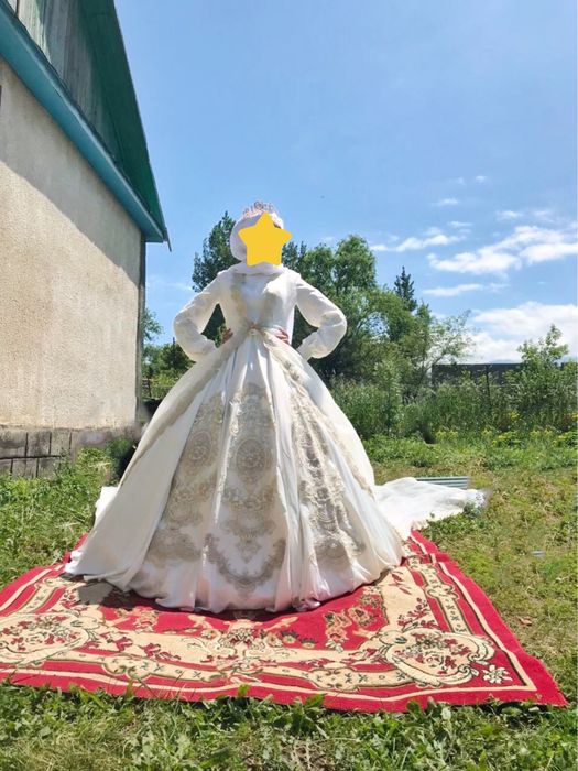 Шлейф на свадебное платье