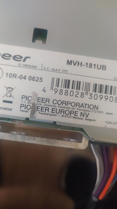 Плеър за кола Pioneer