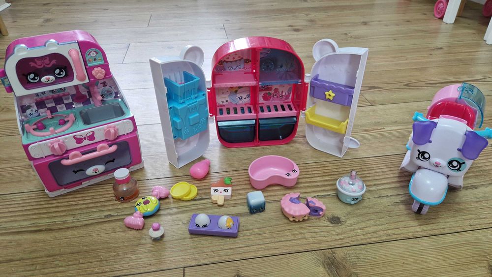 Kindi kids кукли 30 см, хладилник, кухня и мотор с аксесоари