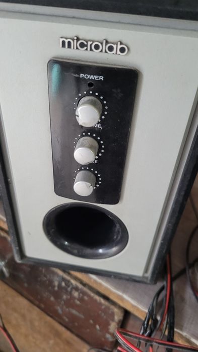 Акустическая система Microlab