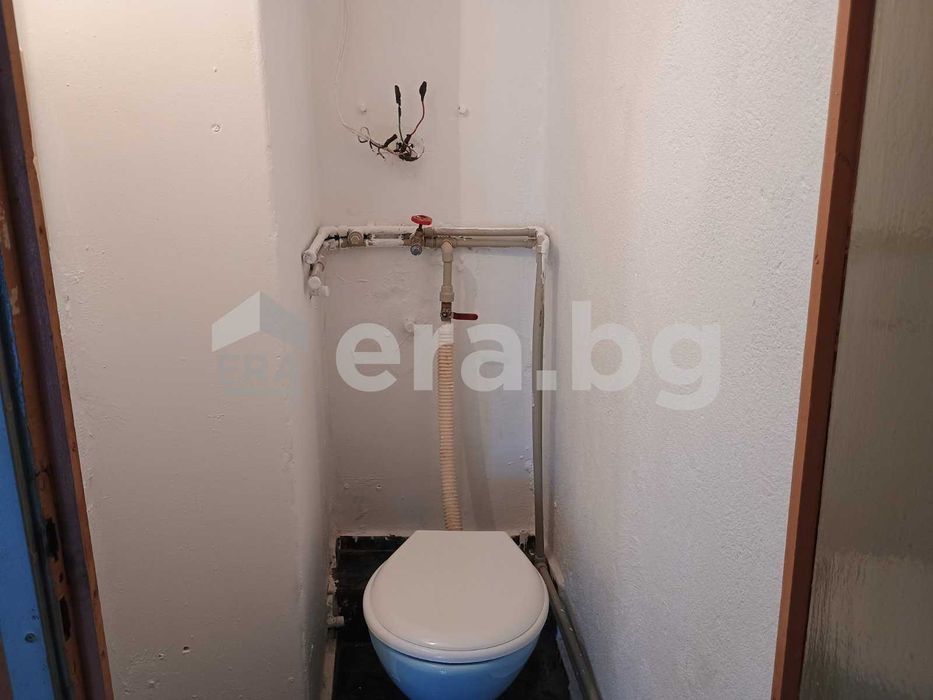 Продава се Двустаен апартамент в Варна, Владислав Варненчик - 49 кв.м за 1682 €/кв.м - Снимка #8