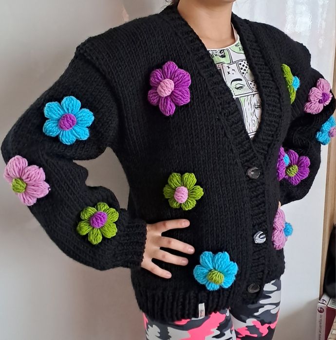 Cardigan cu flori