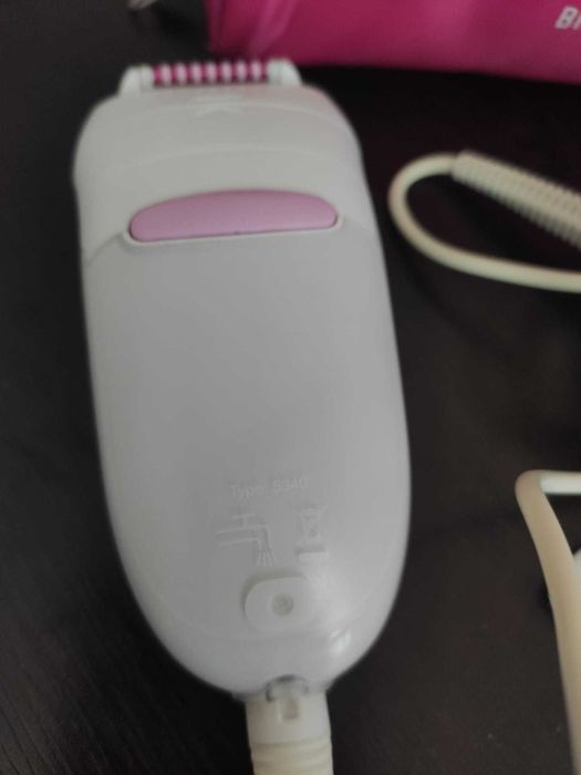Епилатор Braun Silk-epil 5, 40пинсети, 2степени,масажна глава, миещ се