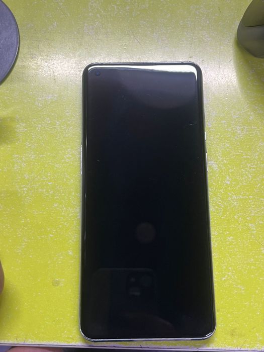 Обменяю или продам Oneplus 9pro 256gb
