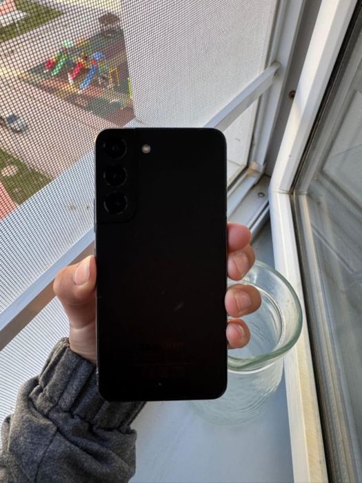 Samsung s22 продам/обмен