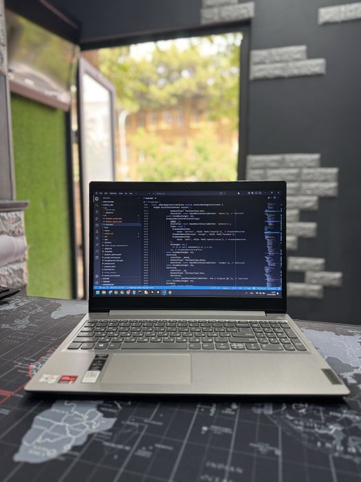 Lenovo Athlon Silver ноутбук