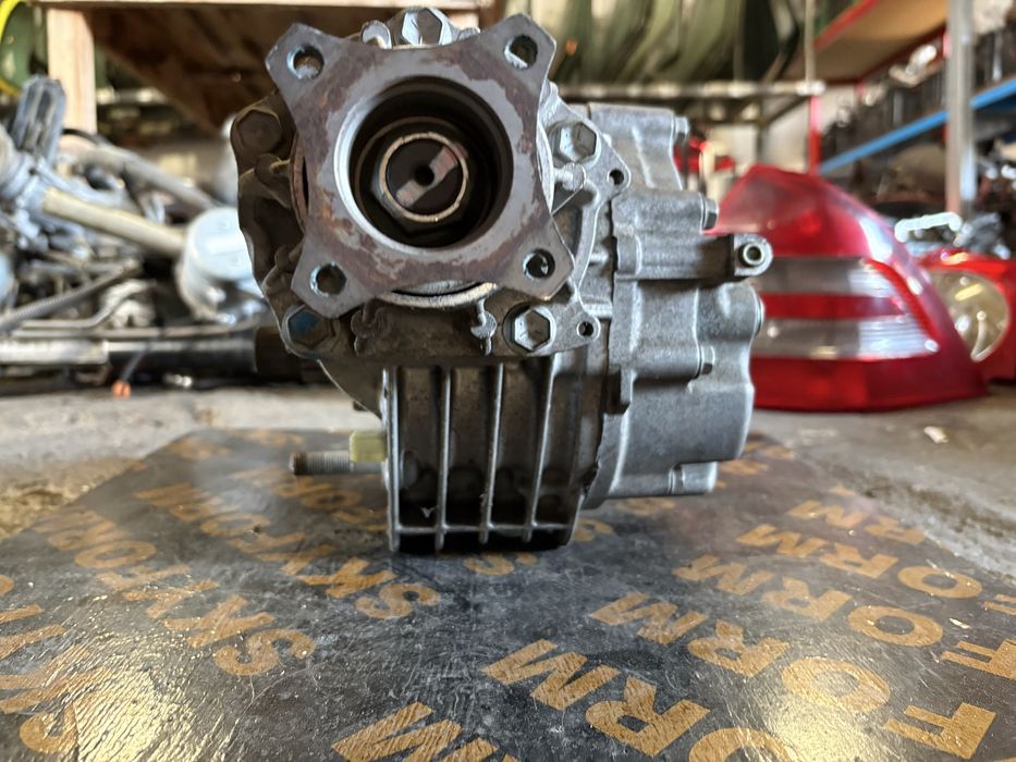 Suzuki Vitara 1.4i 2020 година Раздатъчна Кутия Раздатка