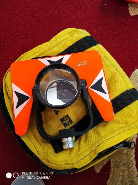 отражатель призма