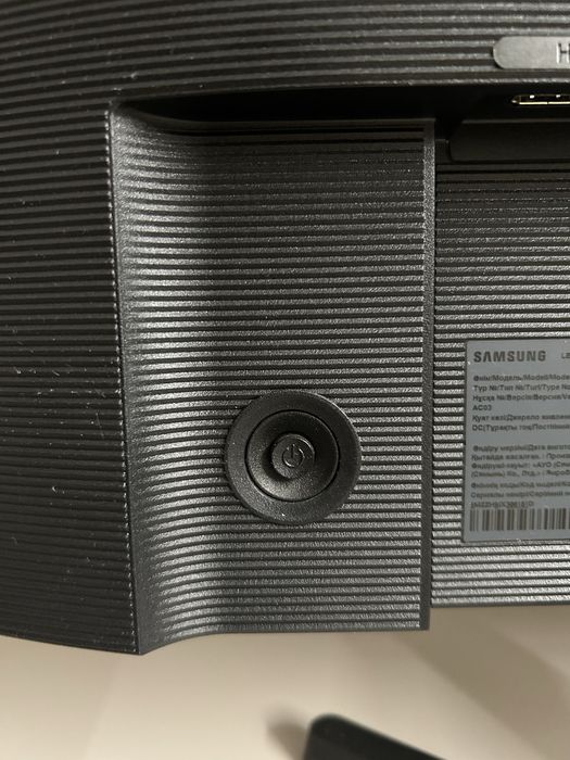 Монитор samsung в отличном состоянии