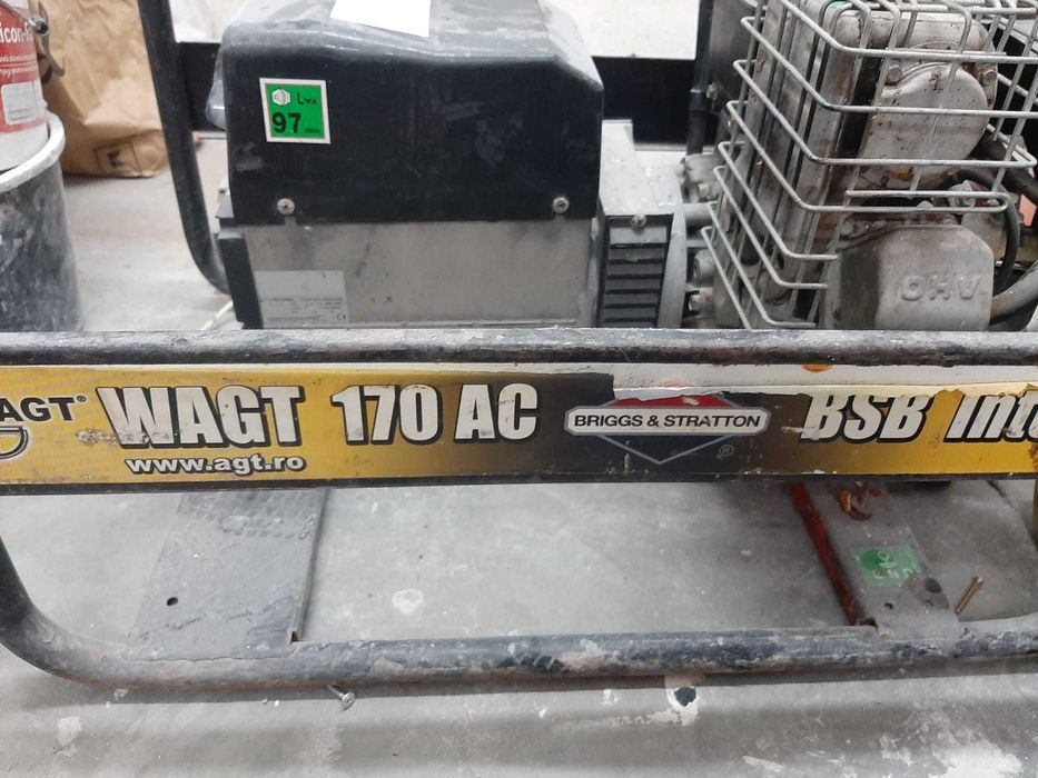 Mai compactor, generator de curent cu aparat sudura incorporat,