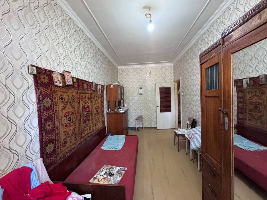 Учтепа 12 квартал первая линия у дороги 4/1/4 76.11 кв.м. Ипотека=