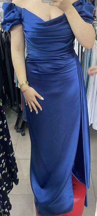 Тъмносиня официална рокля