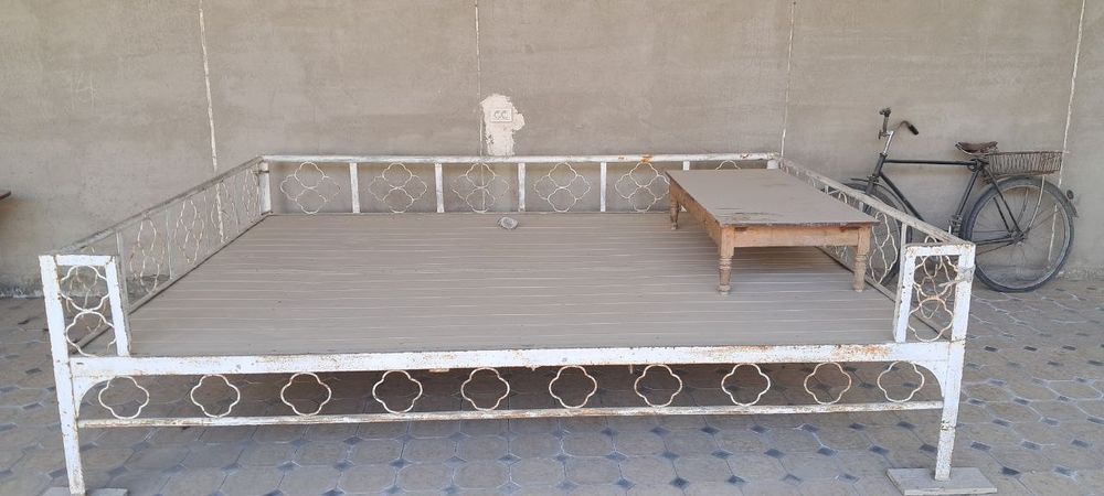 Топчан кровать железный