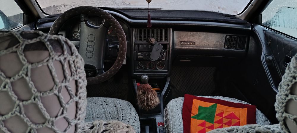 Продам Ауди 80б3 1989