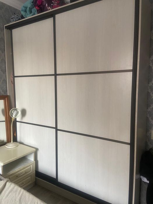 Продам шкаф купе