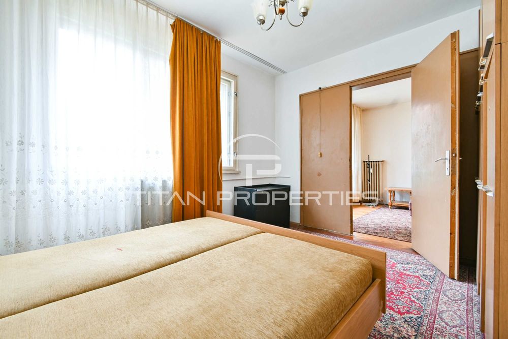 Продава се Тристаен апартамент в София, Гео Милев - 109 кв.м за 2358 €/кв.м - Снимка #3